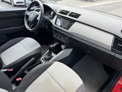 Skoda Fabia 2016, 129000 км, за 3457.85 USD - фото 7