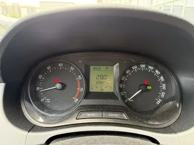 Skoda Fabia 2016, 129000 км, за 3457.85 USD - фото 12