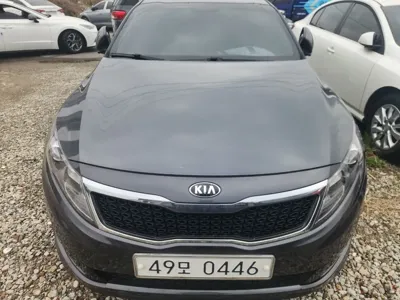 Kia K5 · 2013 год