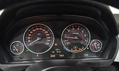 BMW 3-Series 2017, 44062 км, за 12576.15 USD - фото 8