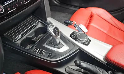 BMW 3-Series 2017, 44062 км, за 12576.15 USD - фото 9