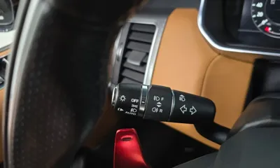 Land Rover Range Rover Sport 2018, 110964 км, за 24507.56 USD - фото 35