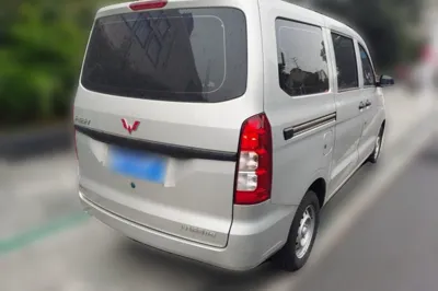 Wuling Hongguang V 2022, 6000 км, за 8974 USD - фото 6