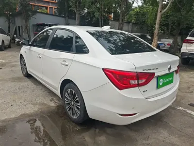 Buick Excelle 2016, 131600 км, за 3222.42 USD
