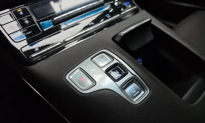 Hyundai Grandeur 2021, 146469 км, за 11395.45 USD - фото 9