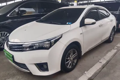 Toyota Corolla · 2014 год
