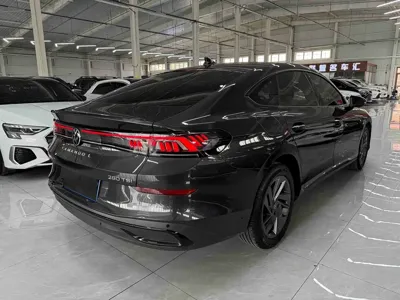 Volkswagen Lamando 2023, 33300 км, за 17533.76 USD