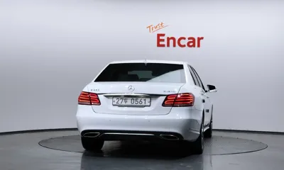 Mercedes-Benz E-Class 2016, 138084 км, за 7752.45 USD