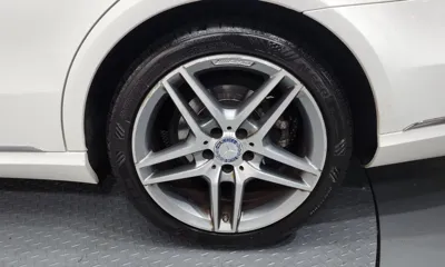 Mercedes-Benz E-Class 2016, 138084 км, за 7752.45 USD