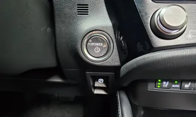 Lexus ES 2023, 38587 км, за 28554.55 USD - фото 20