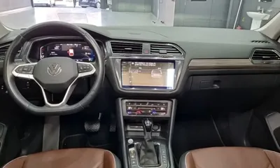Volkswagen Tiguan 2023, 26867 км, за 20316.46 USD - фото 8