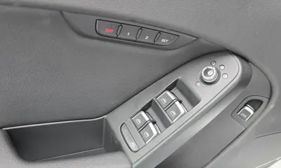 Audi A4 2015, 150280 км, за 3706.84 USD - фото 14