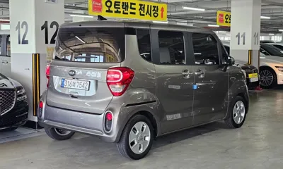 Kia Ray 2021, 31991 км, за 7936.51 USD