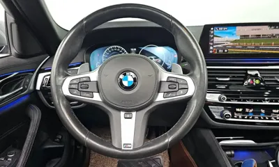 BMW 5-Series 2019, 89106 км, за 17915.32 USD - фото 13