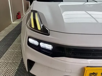 Lynk & Co 06 2021, 77000 км, за 8369.06 USD