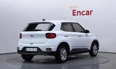 Hyundai Venue 2022, 7223 км, за 9109.85 USD