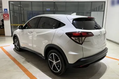Honda Vezel 2020, 37600 км, за 16648 USD