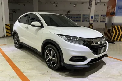 Honda Vezel 2020, 37600 км, за 16648 USD - фото 7