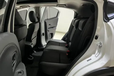 Honda Vezel 2020, 37600 км, за 16648 USD - фото 15