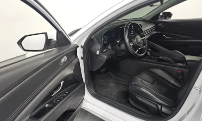 Hyundai Avante 2021, 57770 км, за 10505.45 USD - фото 10