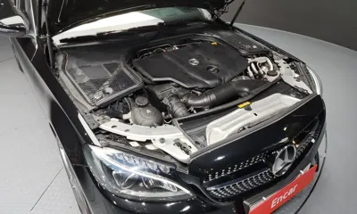 Mercedes-Benz C-Class 2018, 106748 км, за 11562.6 USD - фото 6