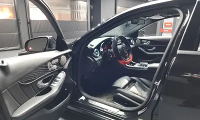 Mercedes-Benz C-Class 2018, 106748 км, за 11562.6 USD - фото 10