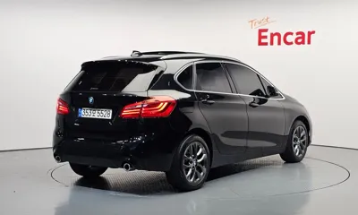 BMW 2-Series 2021, 35972 км, за 11766.27 USD