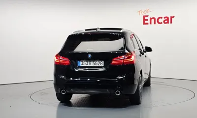 BMW 2-Series 2021, 35972 км, за 11766.27 USD
