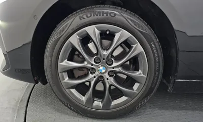 BMW 2-Series 2021, 35972 км, за 11766.27 USD