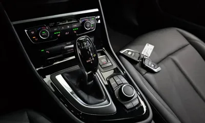 BMW 2-Series 2021, 35972 км, за 11766.27 USD - фото 9