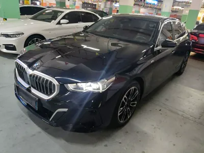 BMW 5 Series · 2024 год