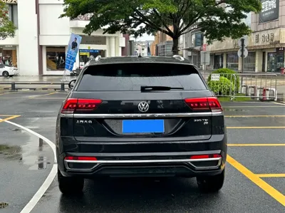 Volkswagen Teramont 2020, 98000 км, за 15273.39 USD