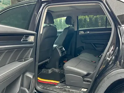 Volkswagen Teramont 2020, 98000 км, за 15316.64 USD - фото 8