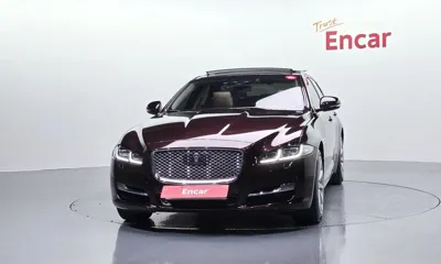 Jaguar XJ 2018, 68970 км, за 17486.83 USD