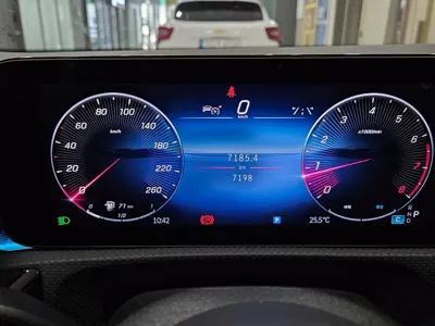 Mercedes-Benz A-Class 2024, 7198 км, за 22909.28 USD - фото 8