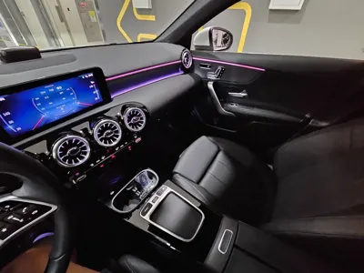 Mercedes-Benz A-Class 2024, 7198 км, за 22909.28 USD - фото 18