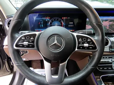 Mercedes-Benz E-Class 2019, 96134 км, за 15536.63 USD - фото 8