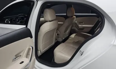 Mercedes-Benz A-Class 2022, 23514 км, за 16807.83 USD - фото 12