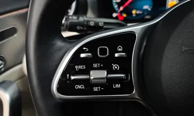 Mercedes-Benz A-Class 2022, 23514 км, за 16807.83 USD - фото 28