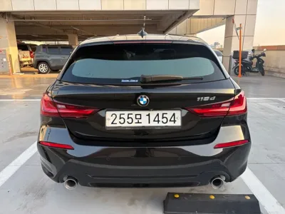 BMW 1-Series 2020, 118000 км, за 9281.87 USD