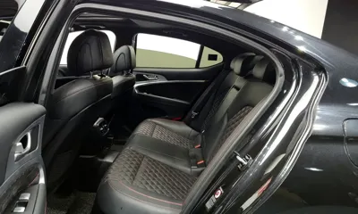 Genesis G70 2019, 66522 км, за 16887.4 USD - фото 12