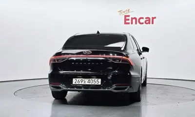 Hyundai Grandeur 2020, 93822 км, за 12406.46 USD