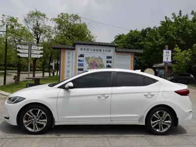 Hyundai Elantra 2017, 100000 км, за 4384.85 USD - фото 7