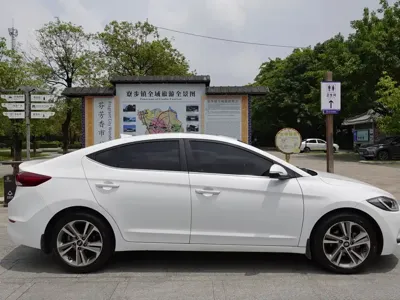 Hyundai Elantra 2017, 100000 км, за 4384.85 USD - фото 8