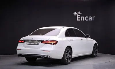Mercedes-Benz E-Class 2021, 126764 км, за 17551.84 USD