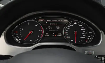 Audi A8 2015, 197867 км, за 9056.06 USD - фото 8