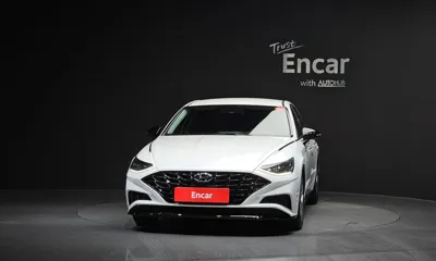 Hyundai Sonata 2022, 98099 км, за 10029.73 USD