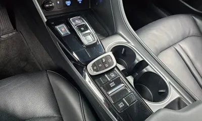 Hyundai Sonata 2022, 98099 км, за 10029.73 USD - фото 9