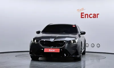 BMW M5 2026, 839 км, за 146383.09 USD