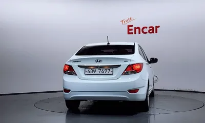 Hyundai Accent 2011, 101425 км, за 3257.33 USD